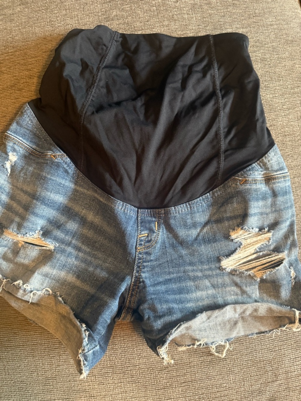 Maternity High-Waist Distressed Denim Shorts with Black Support Panel